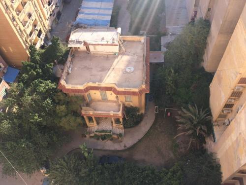 El edificio en el que está la casa de huéspedes