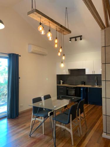 Gallery image of The Rocks Apartments in Halls Gap