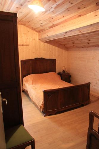 Postel nebo postele na pokoji v ubytování Gite Chez Coste Gilles