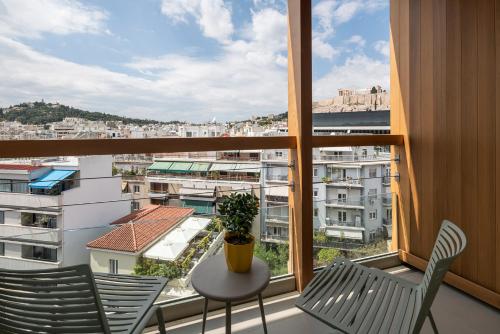 Coco-mat Athens BC tesisinde bir balkon veya teras