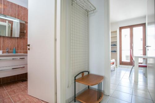 Sea view Apartment Reno w/garage