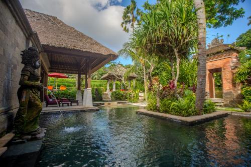 Kolam renang di atau di dekat Arma Museum & Resort, CHSE Certified