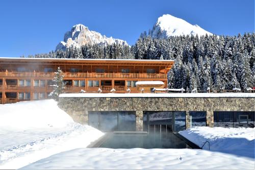 Gallery image of Sporthotel Floralpina in Alpe di Siusi