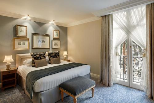 The Landmark London Image