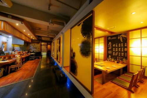 Ruang duduk di BOLTON Hotel