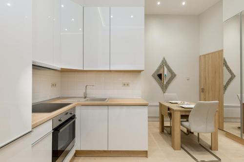 F15 Falk Apartment 1055 Budapest, 15 Falk Miksa utca kép - 3