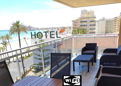 Apartamento en Primera Linea de Playa con PISCINA, PARKING Y WIFI - Playa Dorada -