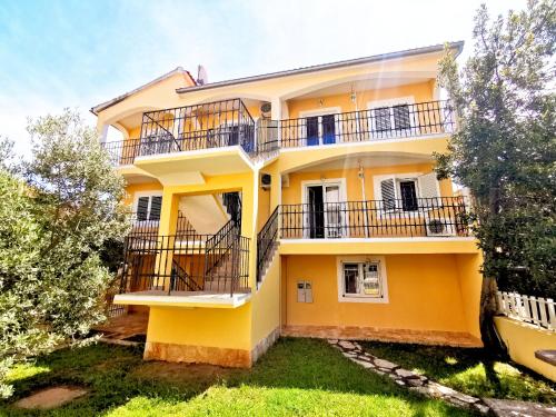 Gallery image of Green Garden in Vodice