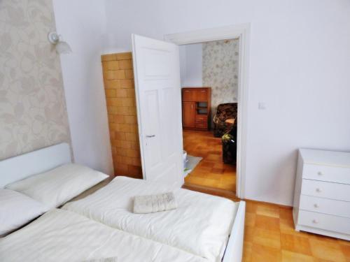 Letto o letti in una camera di Villa Centrum Młodości