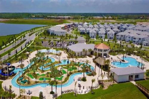 H - New 2 Bedroom Condo - 5 Miles to Disney - Free Water Park photo 8