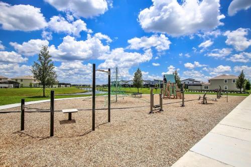 H - New 2 Bedroom Condo - 5 Miles to Disney - Free Water Park photo 67