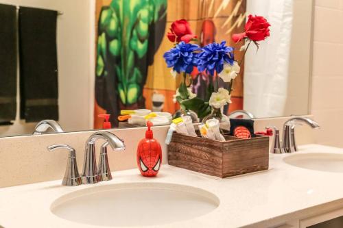H - New 2 Bedroom Condo - 5 Miles to Disney - Free Water Park photo 57