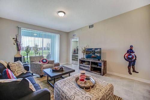 H - New 2 Bedroom Condo - 5 Miles to Disney - Free Water Park photo 24