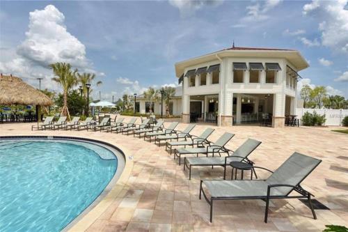 H - New 2 Bedroom Condo - 5 Miles to Disney - Free Water Park photo 60