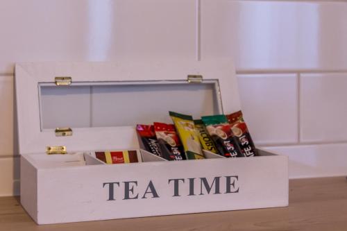 Kemudahan buat kopi dan teh di Holiday home, Apartman Obajdin