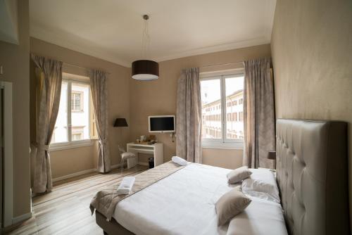 D'HOME FLORENCE