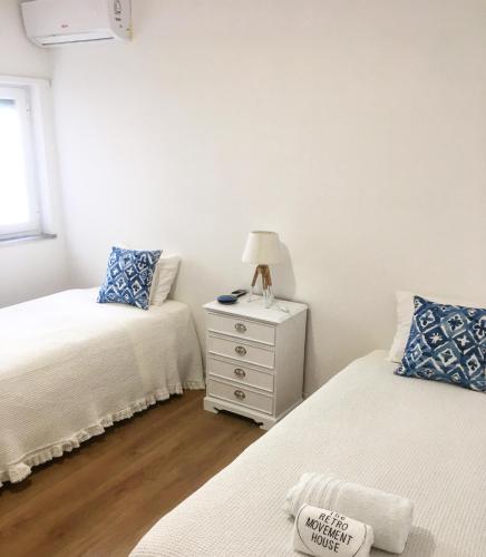 Retromovement House