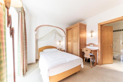Gallery image of Hotel Strobl in Sesto