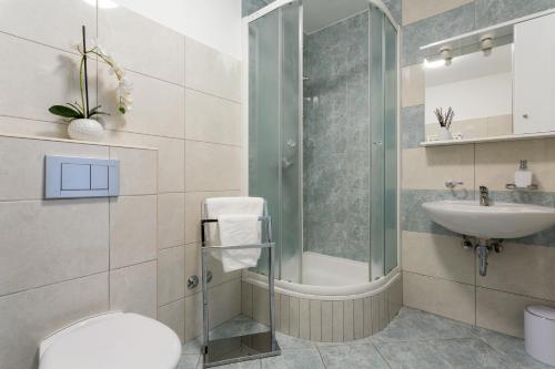 Et badeværelse på Apartments Stipisic