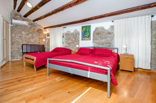 Studio Oscar IV With Terrace and Sea View