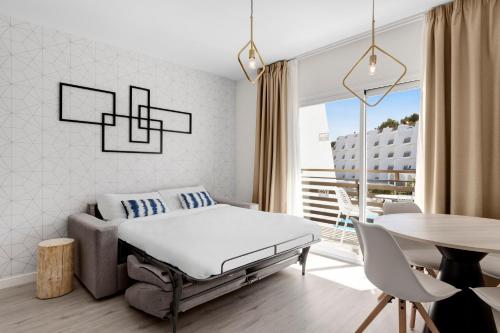 Zdjęcie z galerii obiektu Palmanova Suites by TRH w Magaluf