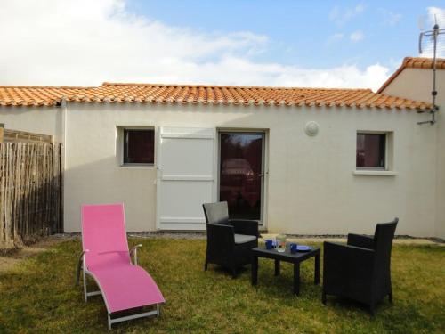 Photo de la galerie de l'établissement Maison 2 chambres au calme, à Saint-Jean-de-Monts