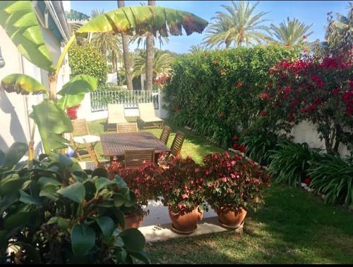 Oasis Club Beach Villa (Spanje Marbella) - Booking.com