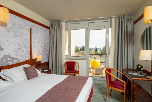 Gallery image of Hotel Du Lac et Bellevue in Bardolino