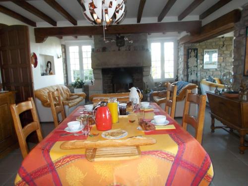 Photo de la galerie de l'établissement LES AJONCS, à Plougrescant