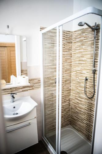 Un baño de Hotel West End