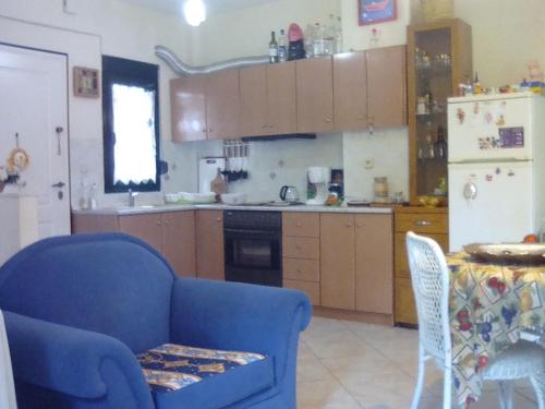 MARIA'S HOUSE 1