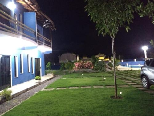 Taman di luar Recanto Calua
