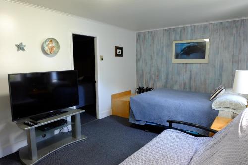 Gallery image of The Tides Inn in Seward