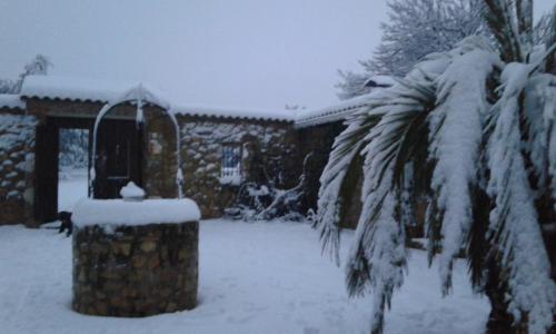 Casa de Campo en un Paraje Natural semasa musim sejuk