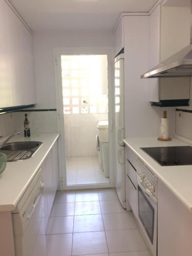 Apartamento 2 dorm. Puerto Banus