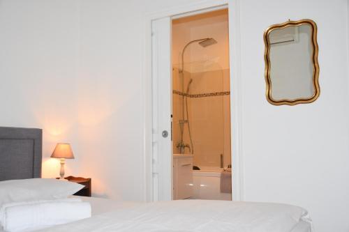 Koupelna v ubytování Nice centre- Superbe 100m2 - 10 mn à pied de la mer !