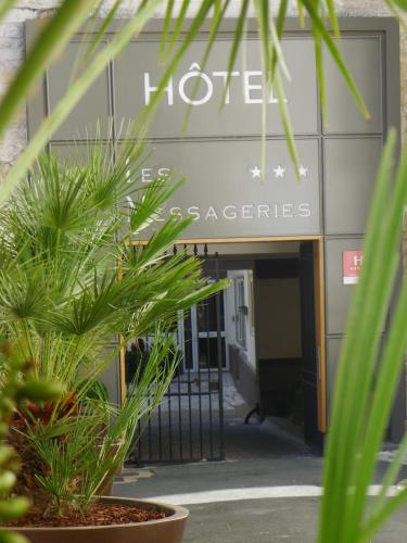 Φωτογραφία από το άλμπουμ του Cit'Hotel des Messageries στο Saintes