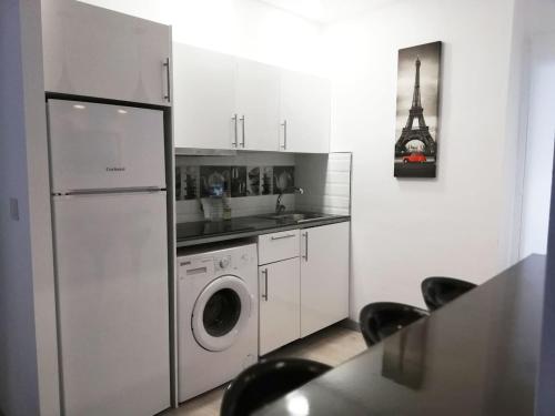 3 Bedroom 150 m from the beach