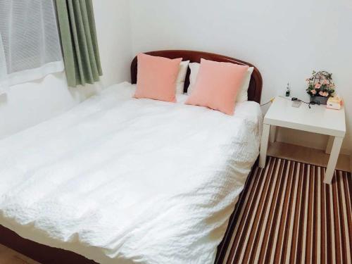 Ένα ή περισσότερα κρεβάτια σε δωμάτιο στο 2 floors japanese style, direct to KIX, 10mins train to Namba, 5mins walk to stn , 2-6ppl