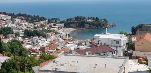 Fotografie z fotogalerie ubytování Apartments Tara v destinaci Ulcinj