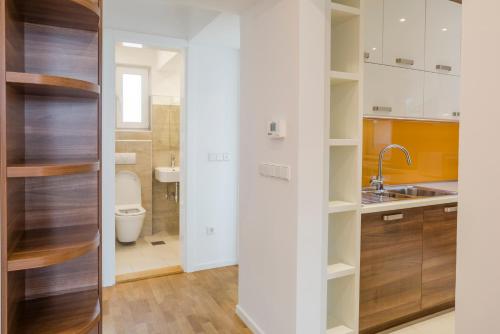 Kuchyň nebo kuchyňský kout v ubytování Premium Penthouse Grand Suite