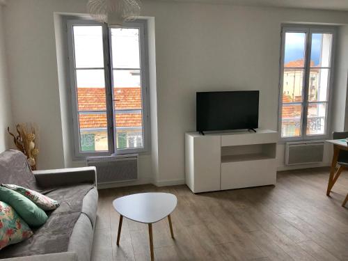 Appartement 5MN plages CANNES la Bocca