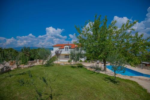 Gallery image of Spacius Villa, Heated Pool, near Makarska and Split in Grubine