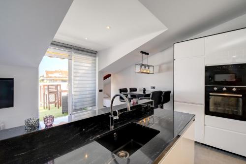 Penthouse DELUXE, Carolina Park, Marbella