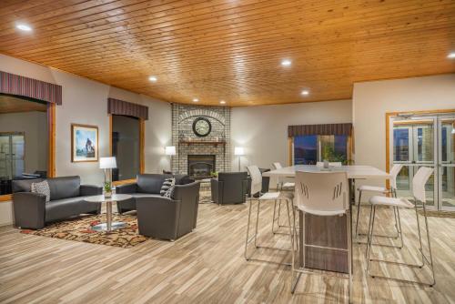 Baymont by Wyndham Baldwin