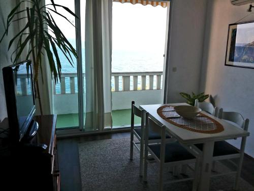 TV a/nebo společenská místnost v ubytování Apartman Kristin