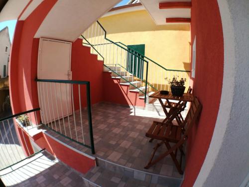 Balcone o terrazza di Glorianita sweethome,centro, FREE parking,SELF CHECK- IN