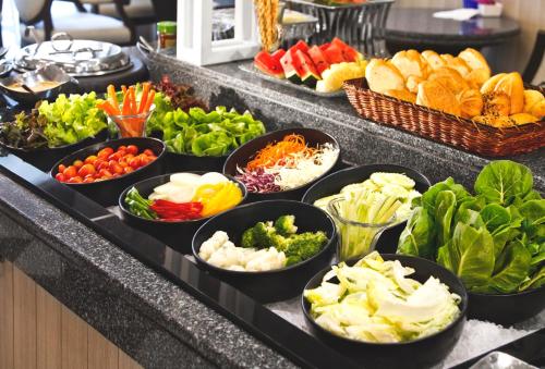 Makanan di atau berdekatan aparthotel ini