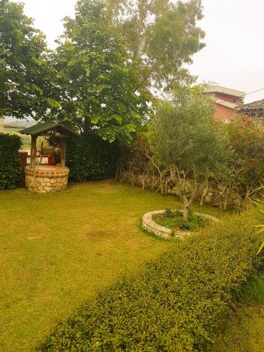 Gallery image of Vila Elida in Tragjas