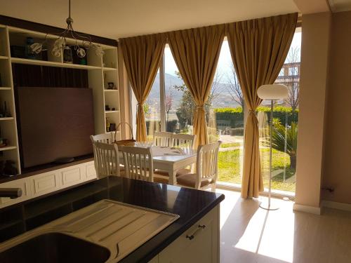 Gallery image of Vila Elida in Tragjas